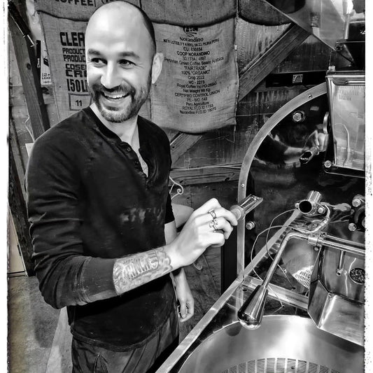 The difference between Light and Dark roast coffee